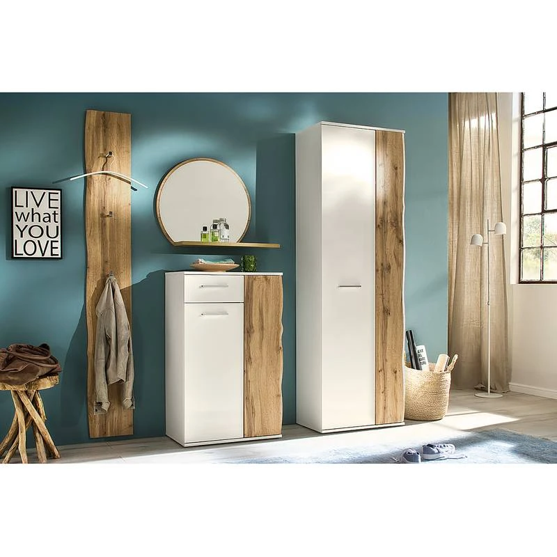 Buffet Haut Vantaa II 4 Buffet Haut Vantaa II – Image 2