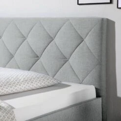 Lit Capitonnée Monteverde -Meilleur Meubles Magasin 1000176462 190628 16023800084 GALLERYIMAGES P000000001000176462