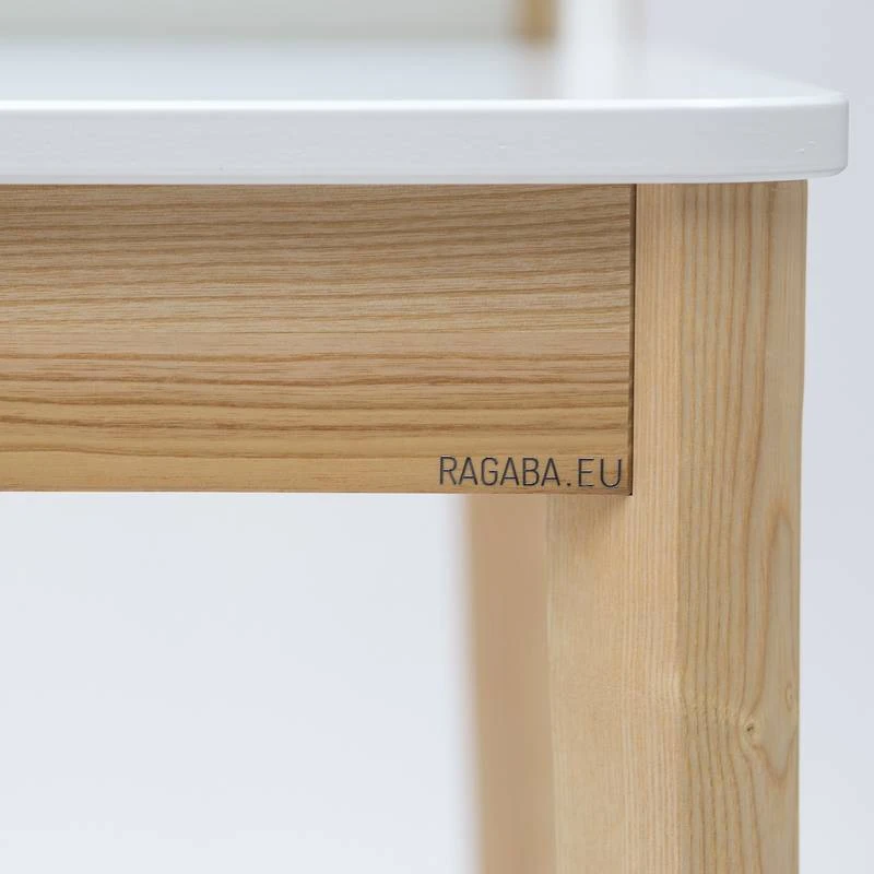 Bureau Niina 8 Bureau Niina – Image 6