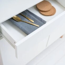 Buffet LINDHOLM -Meilleur Meubles Magasin 1000333458 230315 025 MOOD DETAILS P000000001000333458 mood