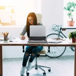 Support Pour Ordinateur 13 Pouces Noir -Meilleur Meubles Magasin 1a17f117a5cd4f3586d4e9c3c6cb65b0