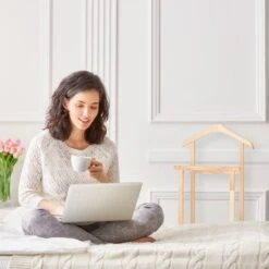 Valet De Chambre En Bois Sur Pied 14 Valet De Chambre En Bois Sur Pied -Meilleur Meubles Magasin 25665d285c0141d7be981793ba02d6e3