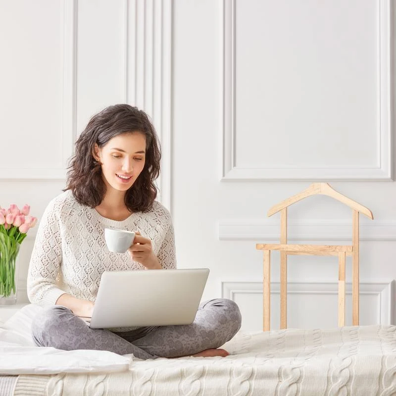 Valet De Chambre En Bois Sur Pied 6 Valet De Chambre En Bois Sur Pied – Image 4